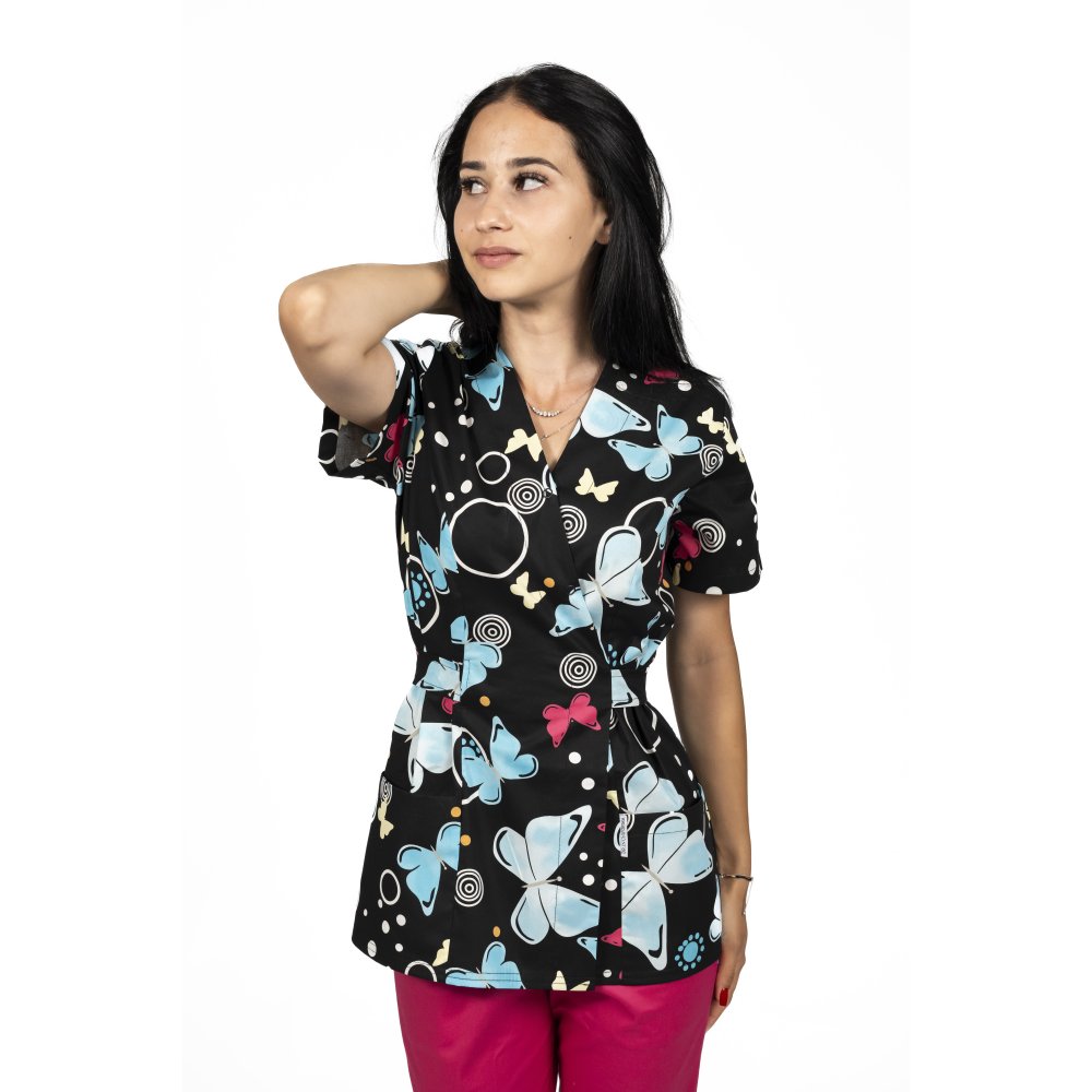 Fartuch medyczny Blackbutterfly kimono z dwiema kieszeniami naszywanymi 