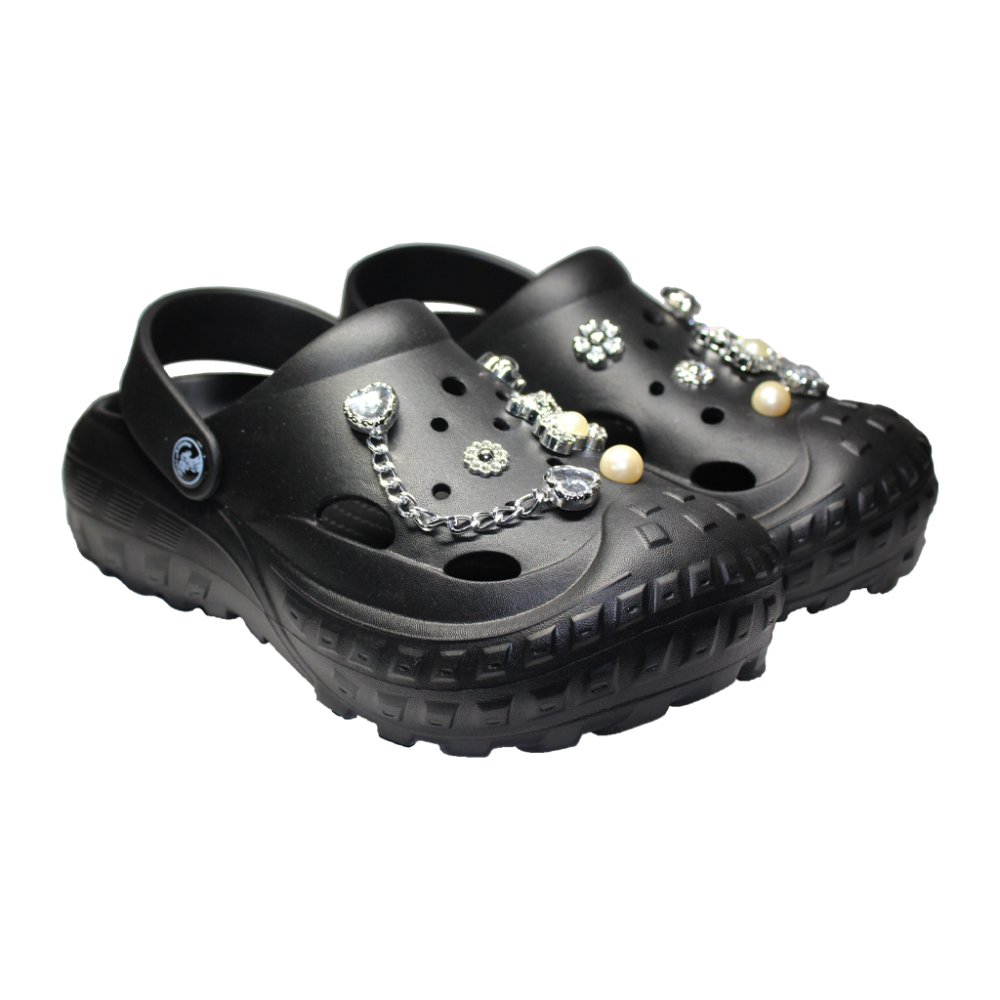 Czarne chodaki medyczne dla kobiet - chodaki z aplikacjami