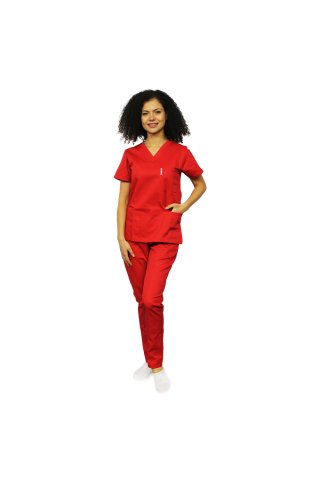 Czerwony kombinezon medyczny, bluzka z dekoltem w serek, trzy kieszenie i elastyczne spodnie