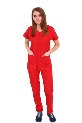 Czerwony kombinezon medyczny, bluza typu camber zapinana na zamek, trzy kieszenie i spodnie z gumką