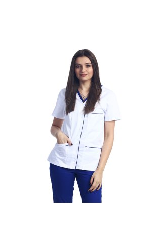 Biała suknia medyczna z niebieskim paspolem, zszywkami i trzema nakładanymi kieszeniami